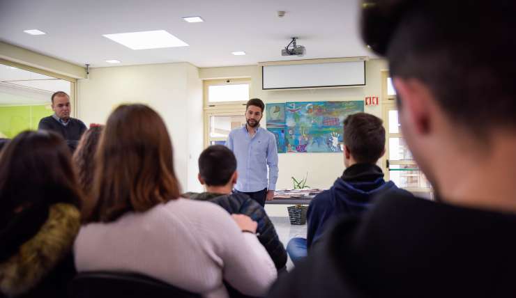 De regresso à escola.