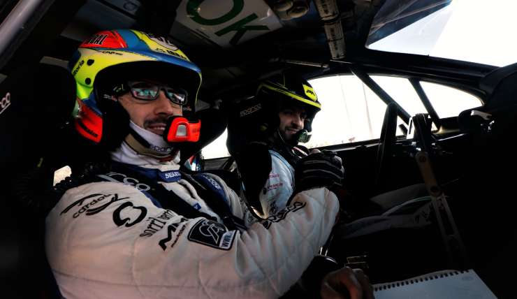 Primeiro teste ao Peugeot 208 R2